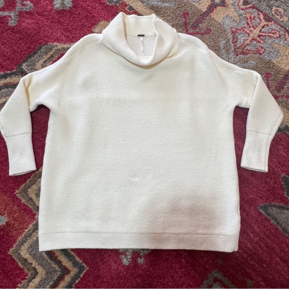 Free People XS Oversized Cream Ottoman Tunic Relaxed Ivory Soft Dressy Sweater - Picture 3 of 14